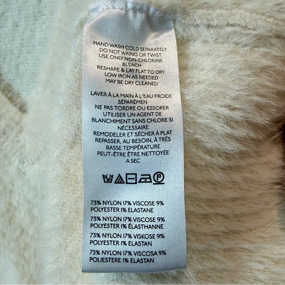 By Anthropologie Oversized Deep V-Neck Eyelash Tunic Ivory Sweater - Picture 11 of 12